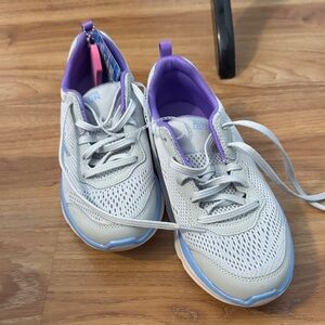 Skechers Women's Sneakers - Light Gray and Lavender